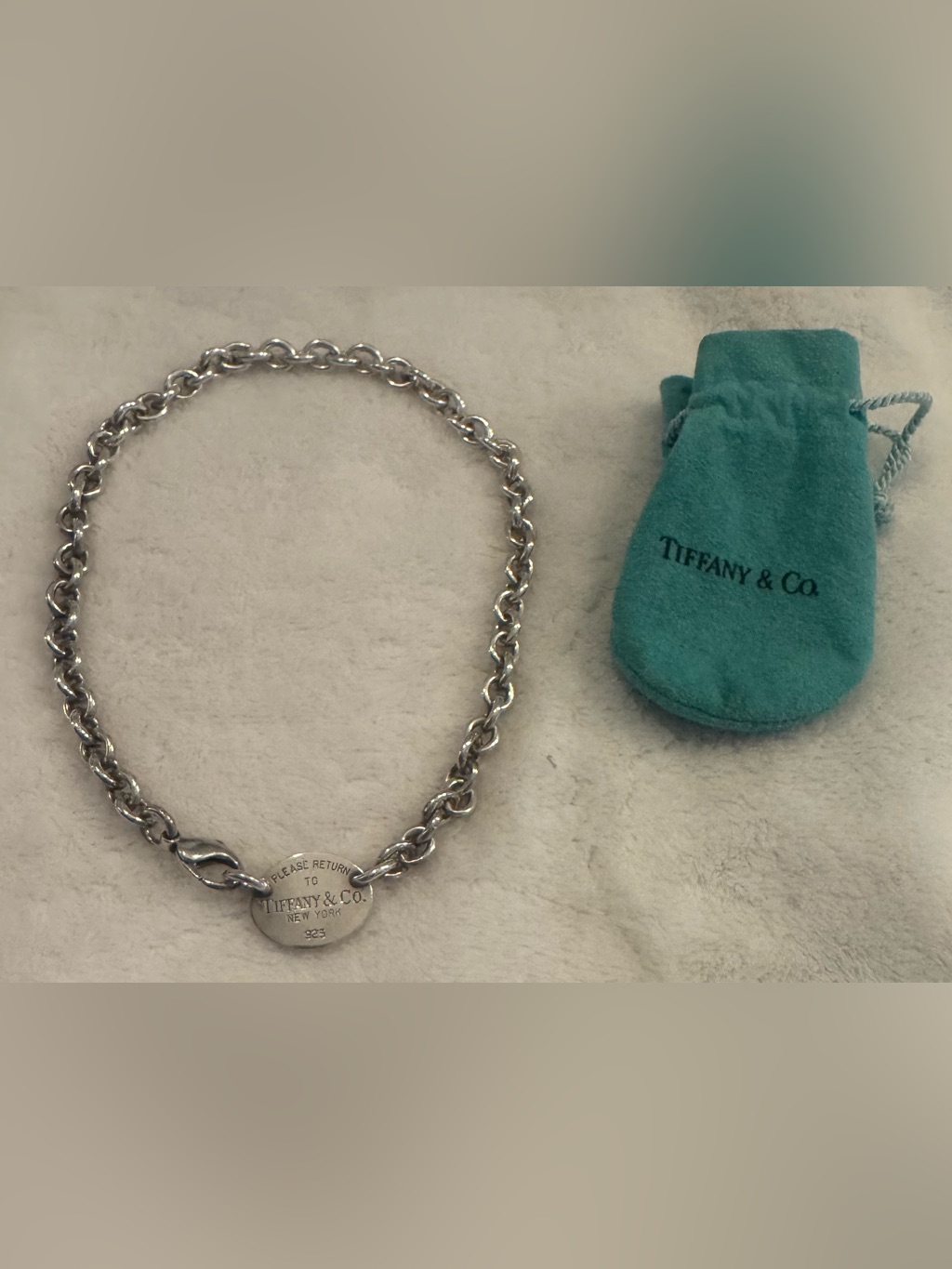 Tiffany & Co. Return To Tiffany Oval Tag Sterling Silver Necklace Vintage